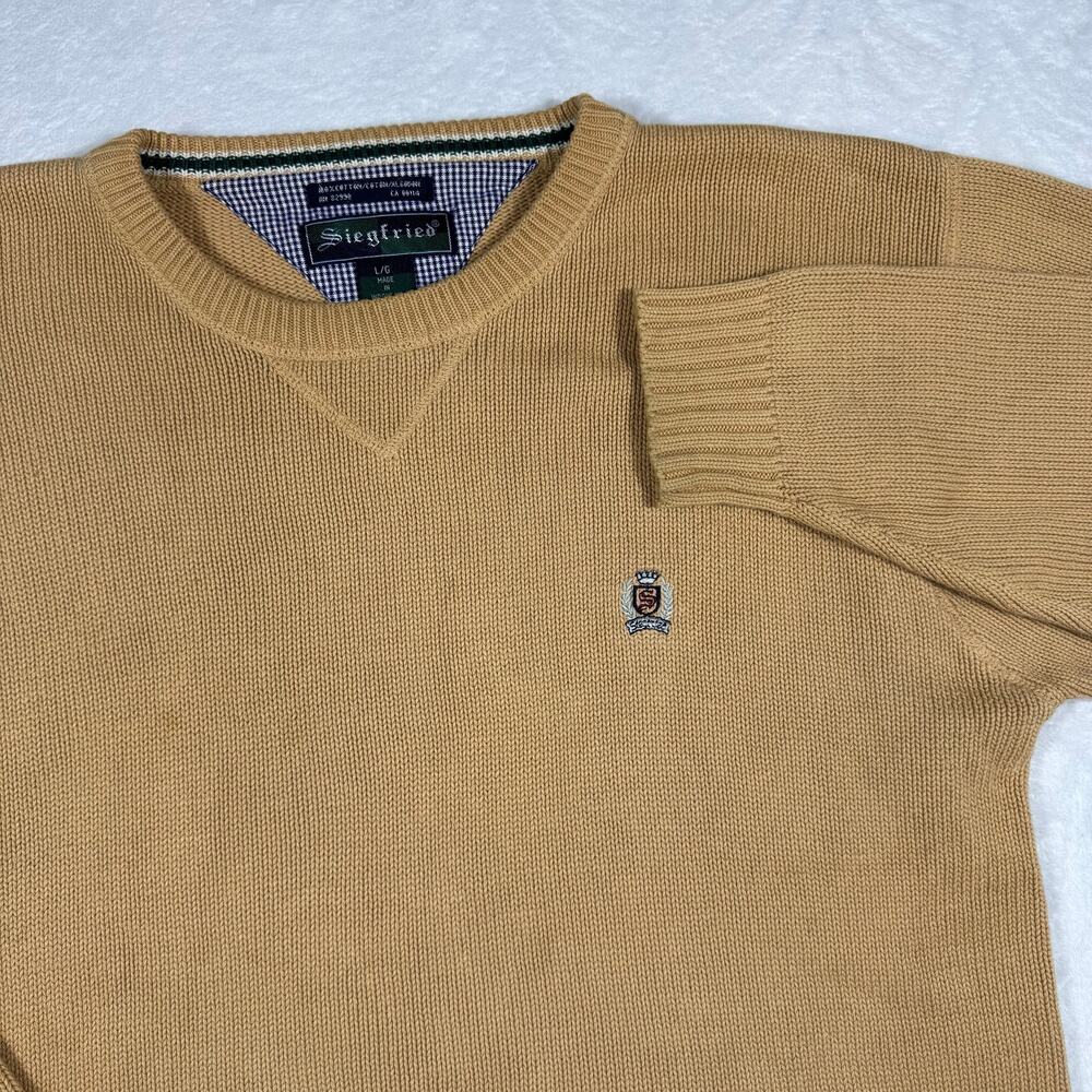 Siegfried Mens Large Crewneck Sweater Embroidered Crest Yellow Thick Long Sleeve